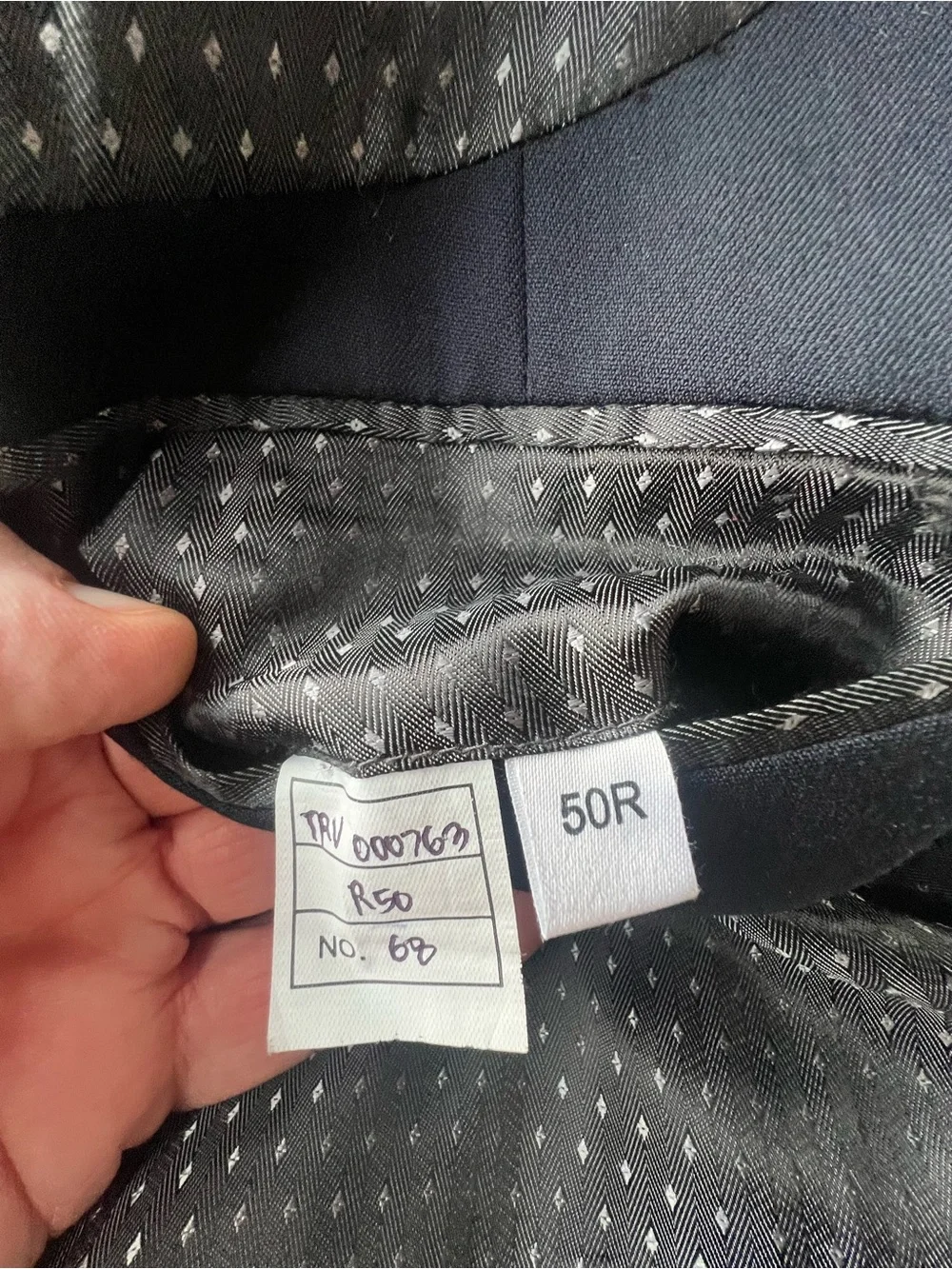 Logan’s of Lexington Men's Classic Navy Blazer - Tailored Two-Button Jacket -50R
